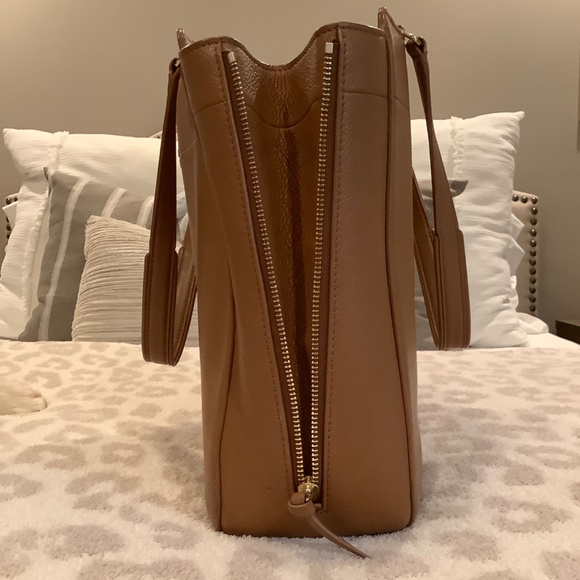 Tory Burch Ivy Side-Zip tote - Picture 4 of 8